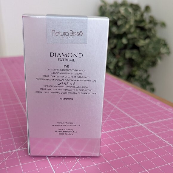 Natura Bisse Diamond Extreme Eye Cream - Picture 2 of 2